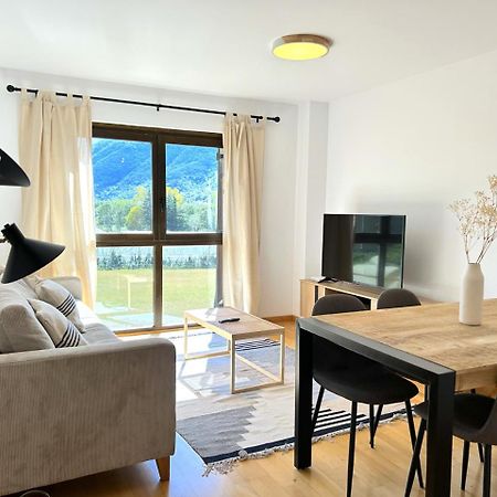 Modern I Familiar Apartament A Esterri D'Aneu By Rural D'Aneu Exterior photo
