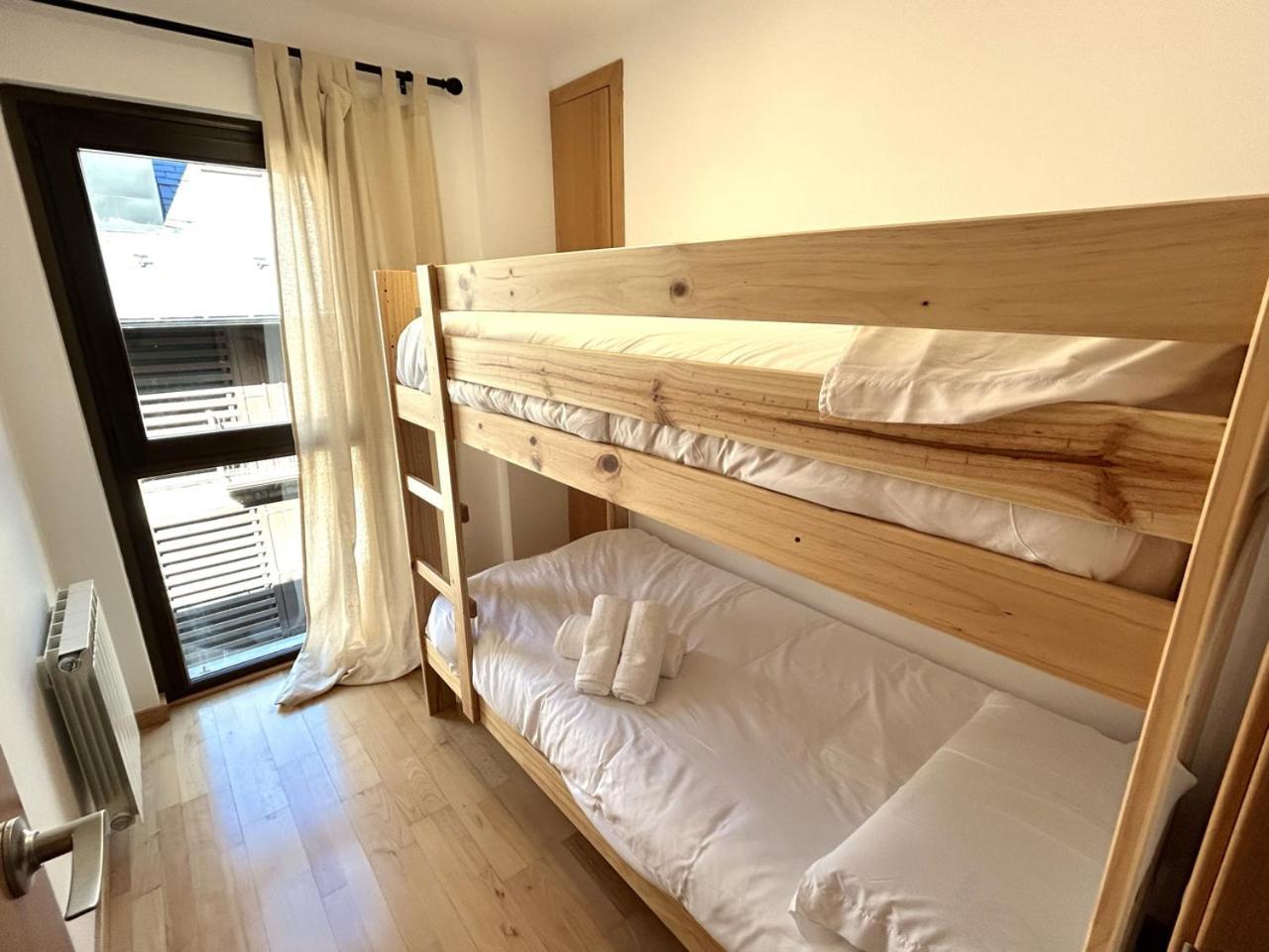 Modern I Familiar Apartament A Esterri D'Aneu By Rural D'Aneu Exterior photo